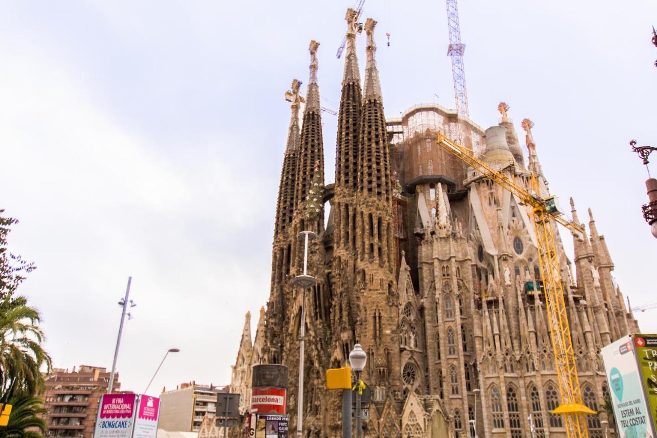 Charm Apartment Sagrada Familia บาร์เซโลนา ภายนอก รูปภาพ